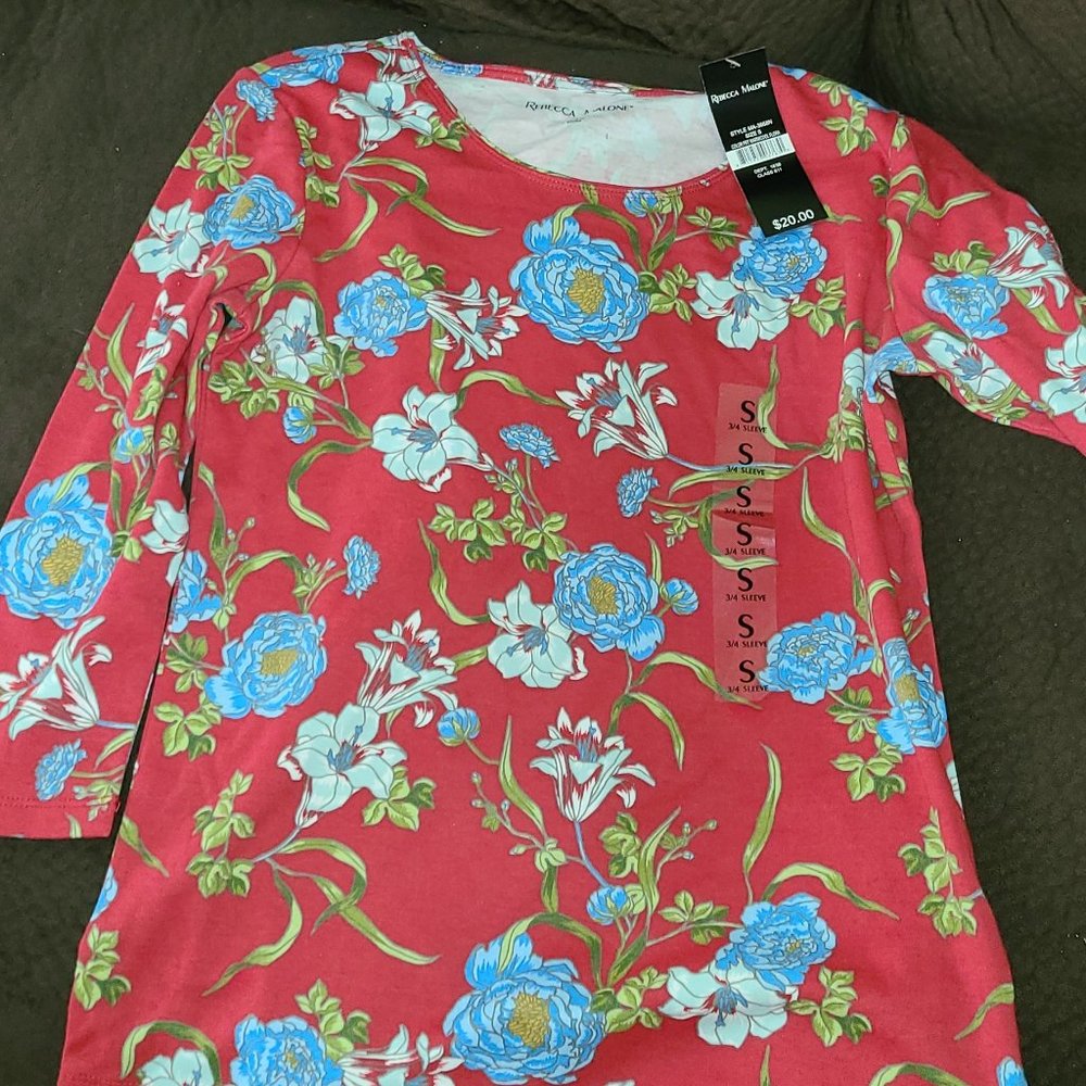 Cute soft 3/4 sleeve blouse